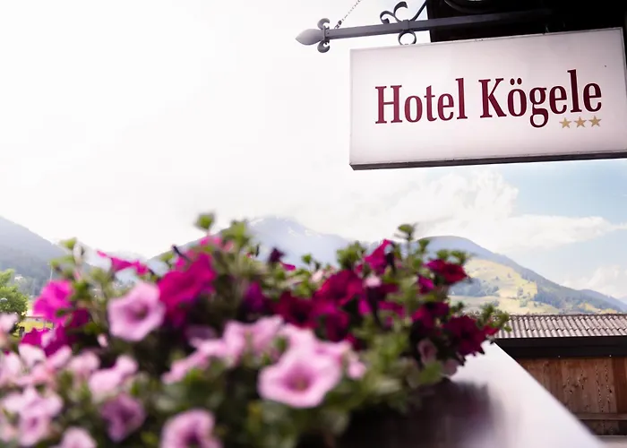 Hotel Koegele Mit Restaurant Bei Innsbruck Axamer Lizum